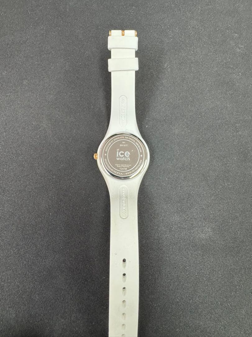 ice ホワイト シリコン アナログ時計 — image 2