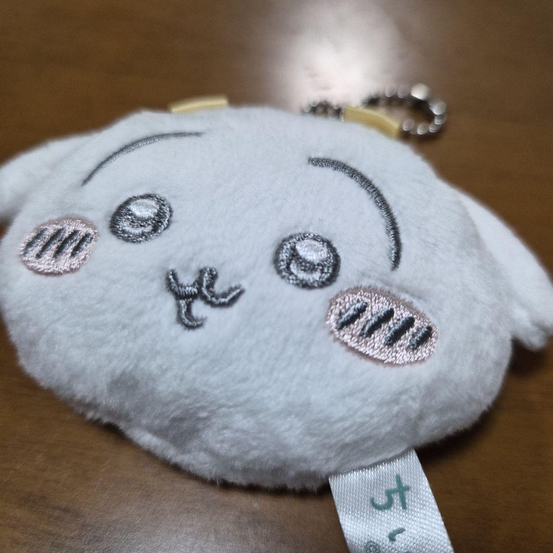 ちいかわ ぬいぐるみミラー キーホルダー — image 4