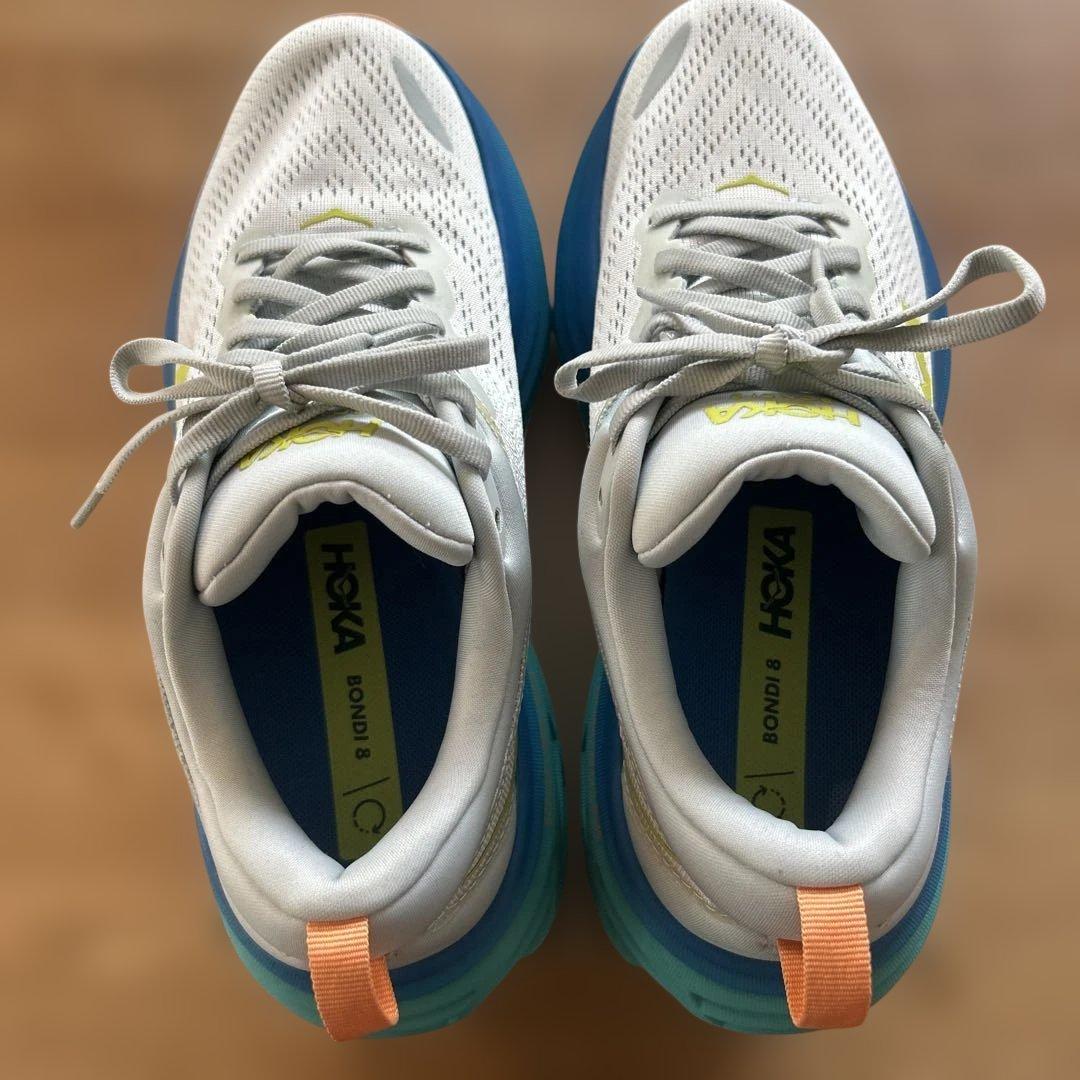 極美品 HOKA ONE ONE M BONDI 8 (25.0cm) — image 4