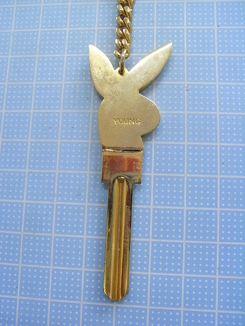 昭和レトロ プレイボーイ ブランクキー キーホルダー — image 3