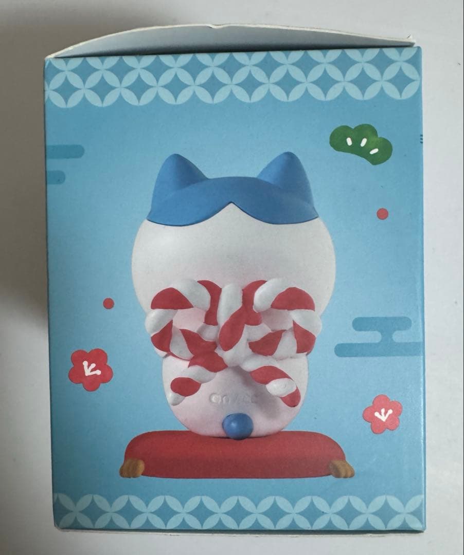 台湾限定 ちいかわ ハチワレ 招き猫　フィギュア 金運アップ　招財 — image 3