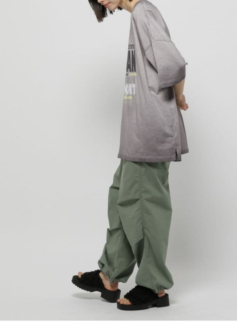 niko and... フェードロゴチュニックTシャツ チャコール　未使用品 — image 5