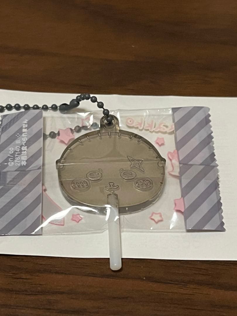 ちいかわ ラッコ キャンディーチャーム — image 2