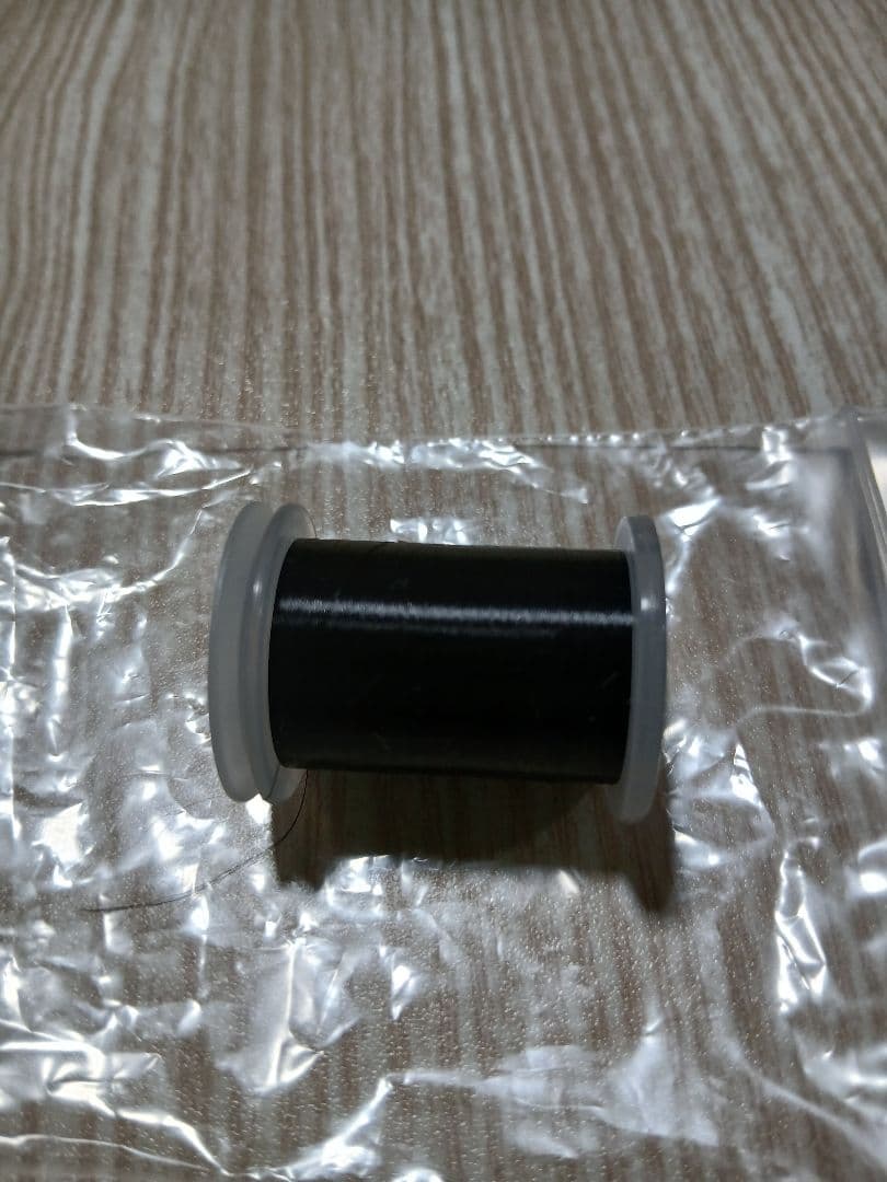 ティムコ センパーフライ ナノシルクスレッド 24/0 黒 — image 2