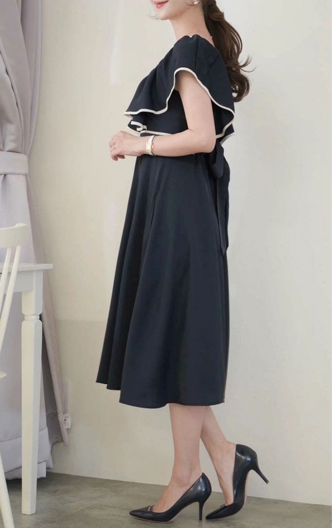 新品未使用 ヴァニレ バックリボンバイカラーパイピングワンピース — image 2
