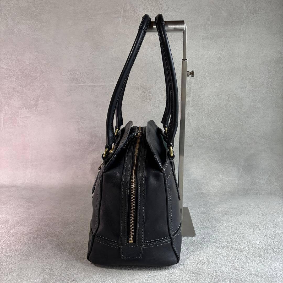 coach ハンドバッグ　ショルダー　ターンロック　y2k ブラック　レザー — image 2