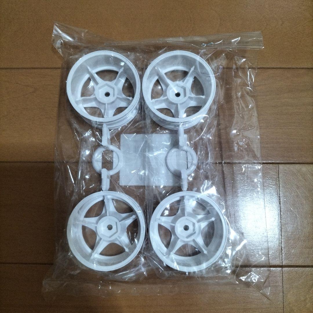カストロールセリカ ラジコン用ホイール 白 4本セット　品番58730 — image 2