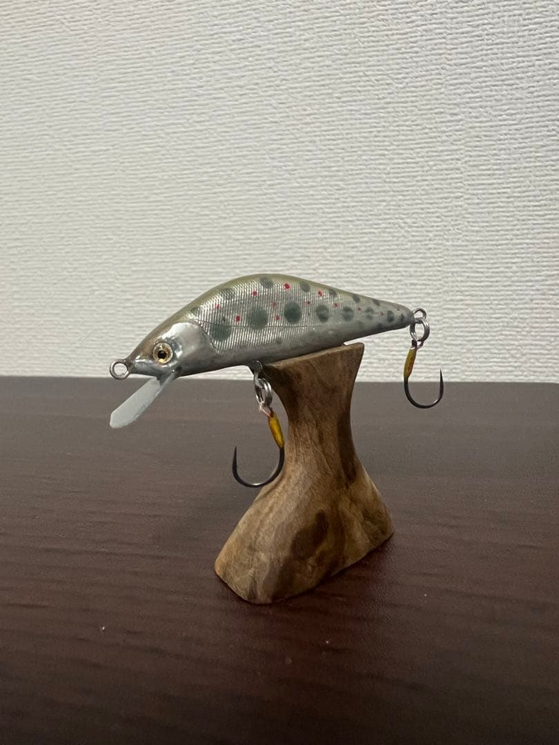 渓流用ハンドメイドミノー — image 2
