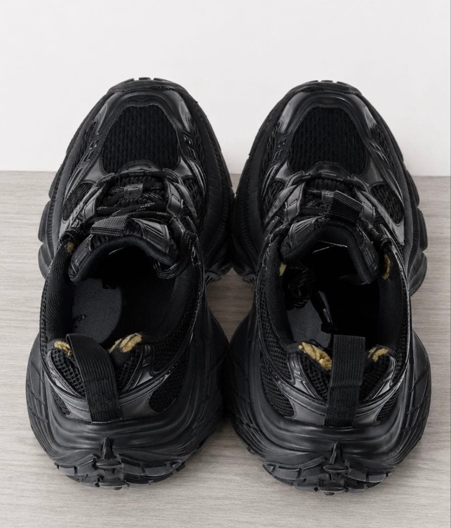BALENCIAGA 10XL ブラック 792778 — image 2