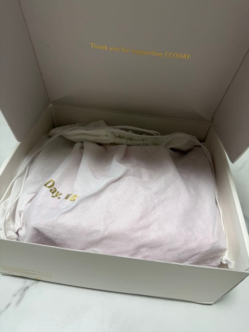 ECODAY ハンドバッグ small ピンク スターチャーム付き — image 3