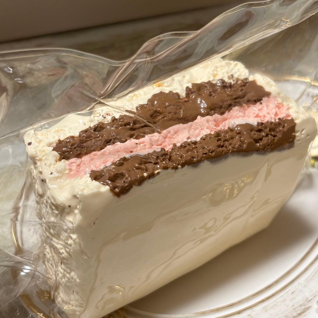 マオロン　maorong チェリーケーキ　サチマ　スクイーズ — image 3