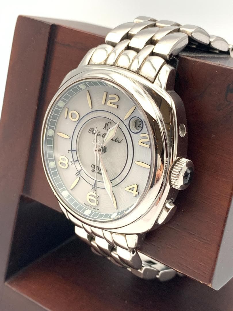 【稼動】CITIZEN XC エコドライブ腕時計 メンズ　シルバー — image 2