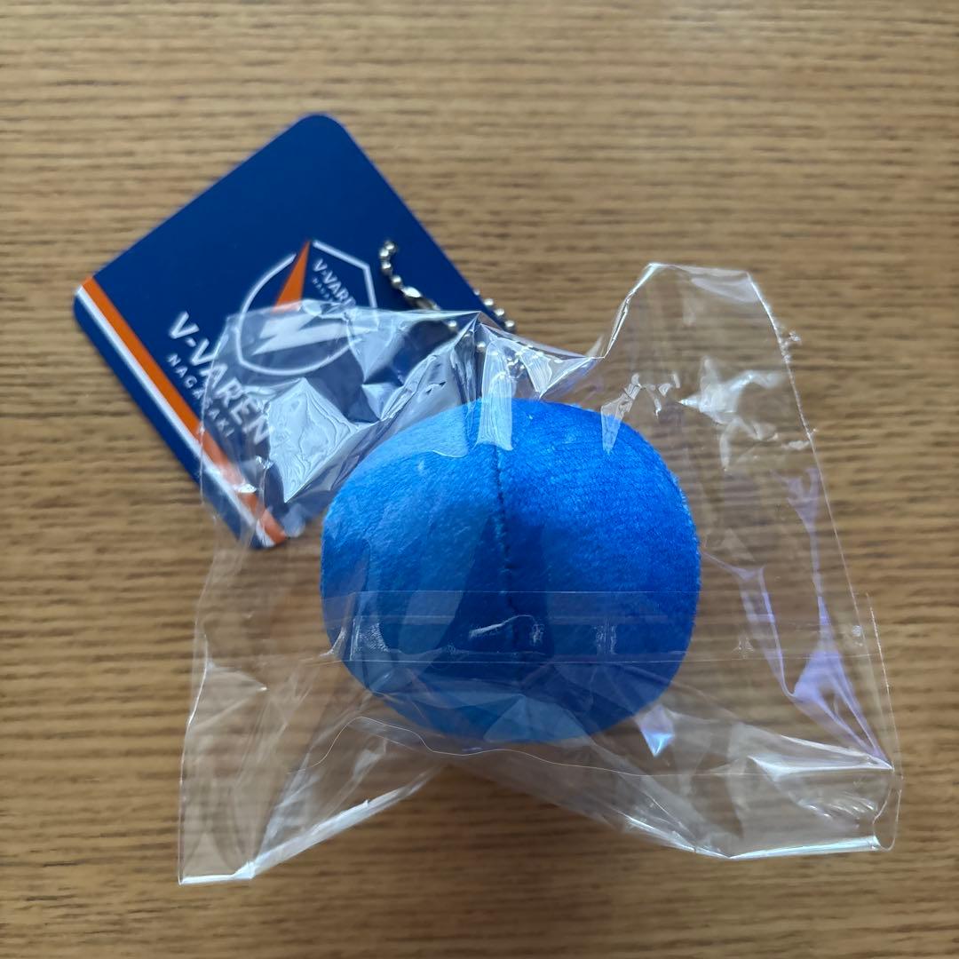 V-VAREN ヴィヴィくんボール型キーホルダー — image 2