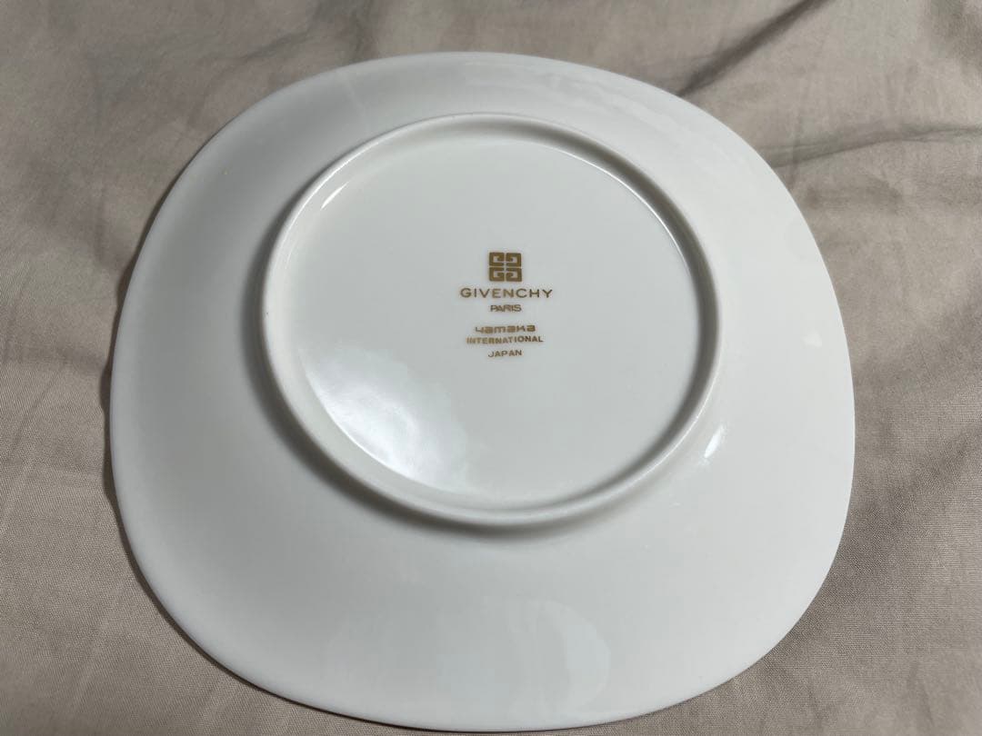 【値下】未使用 GIVENCHY×Yamaka コラボ 14cm角皿 5枚セット — image 5