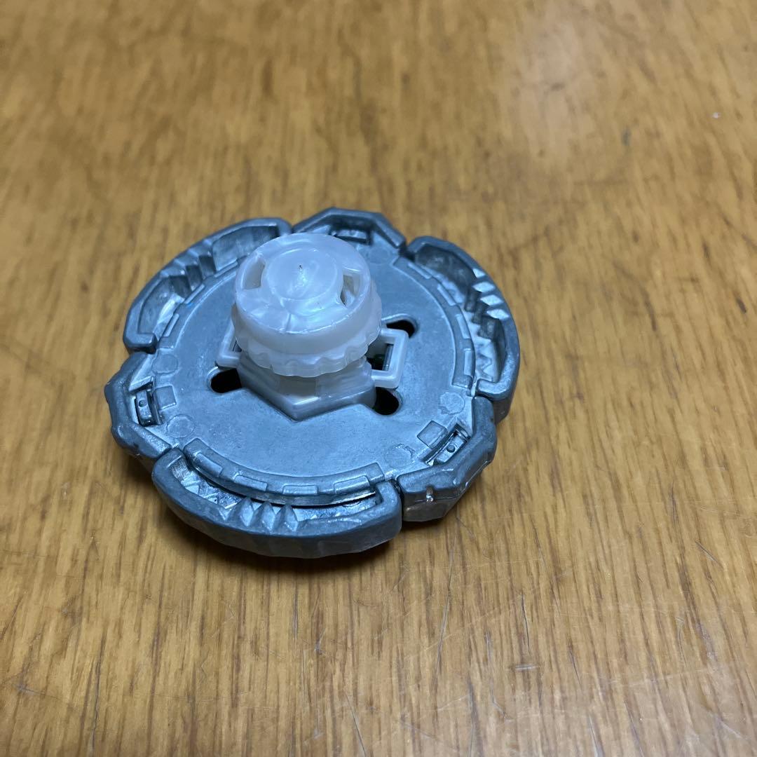 ファングレオーネ130W2D メタルファイトベイブレード — image 2