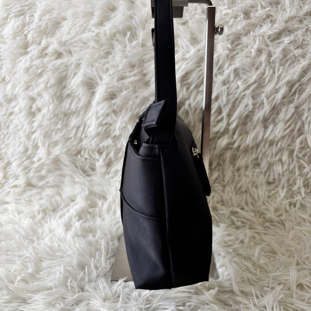 Private Label ショルダーバッグ ブラック ナイロン — image 4
