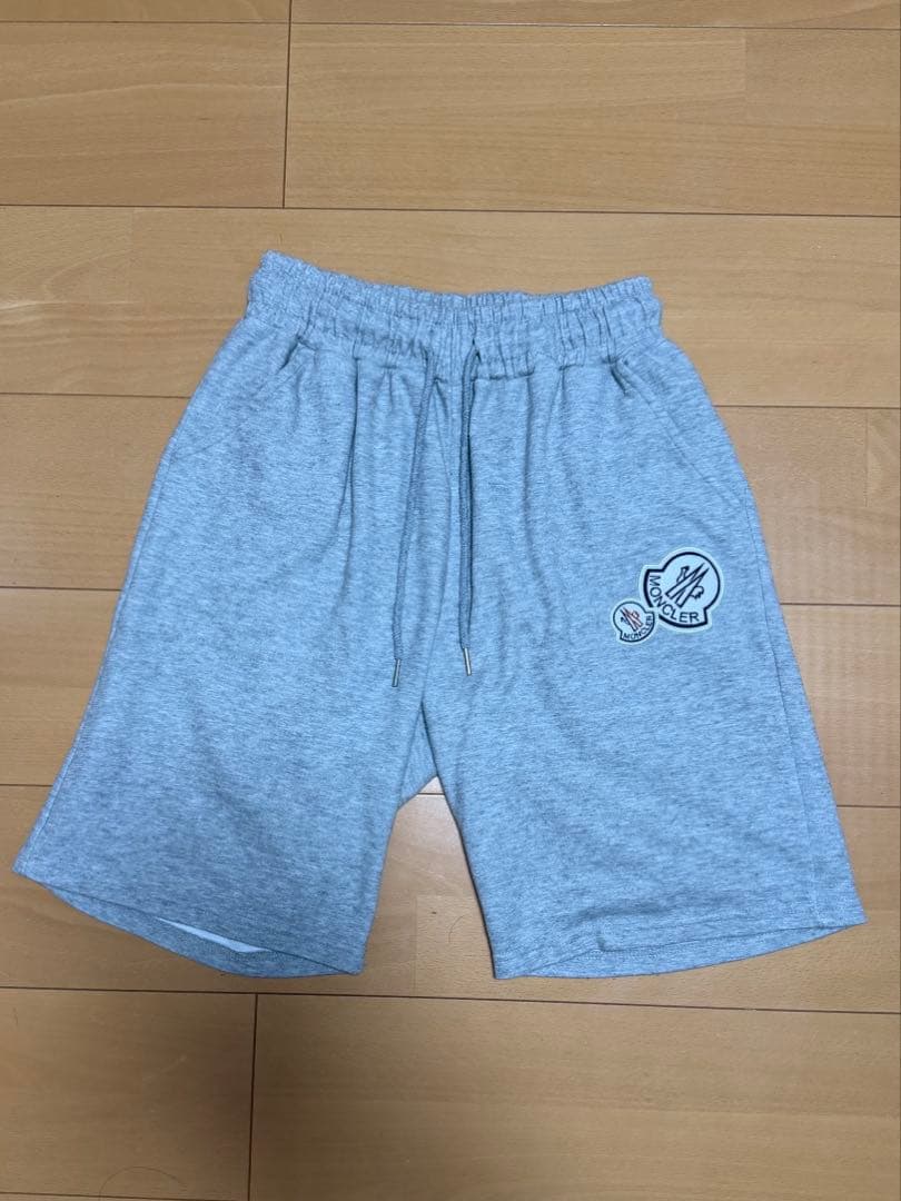 モンクレ ハーフパンツ グレー メンズ — image 2