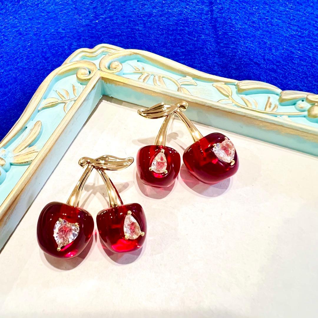 ヴィンテージ デザイン　アクセサリー　ピアス　イヤリング　さくらんぽ　果物 — image 2