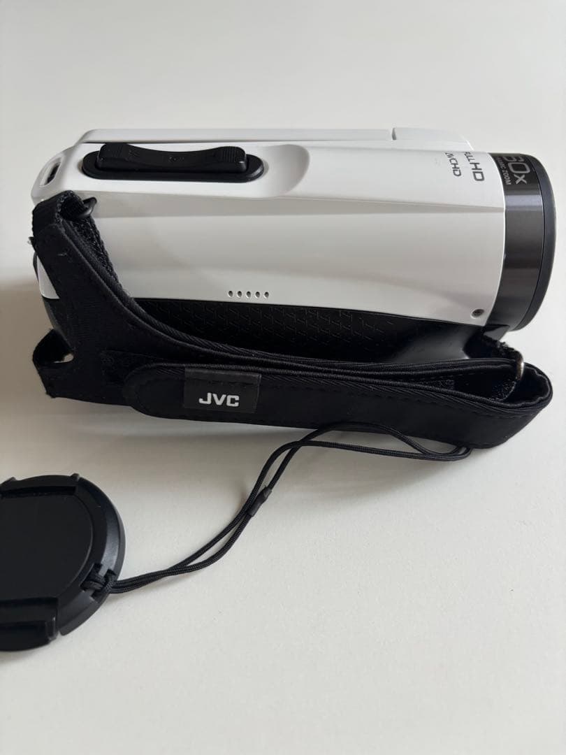JVCケンウッド Everio R GZ-R480-W ホワイト動作品 — image 4
