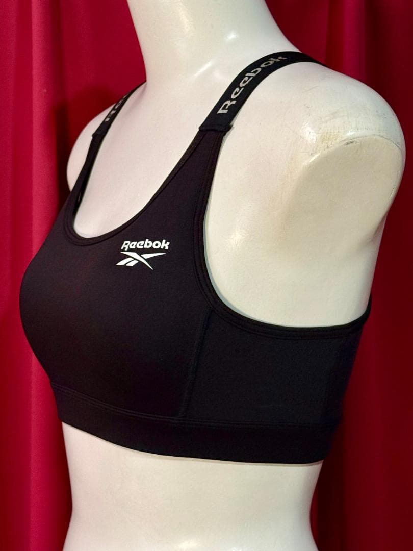 G662☆Reebok/スポーツブラ☆サイズM ブラック ロゴストラップ — image 4