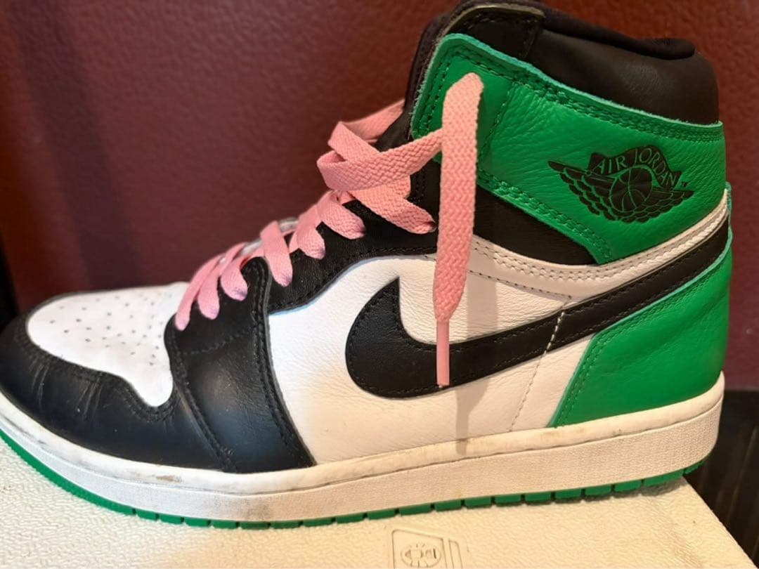 Nike Air Jordan 1 High Green Black — image 4