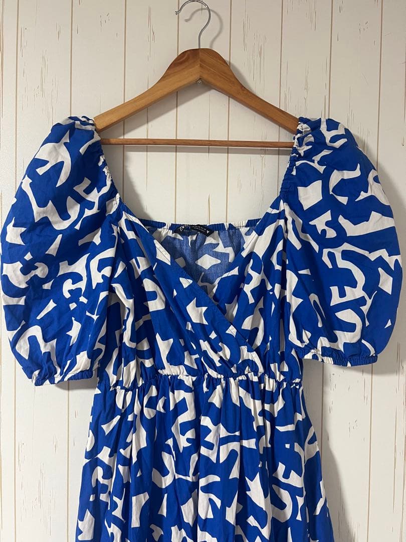 【美品】ZARA パフスリーブワンピース ブルー 総柄 XS（JP S） — image 2
