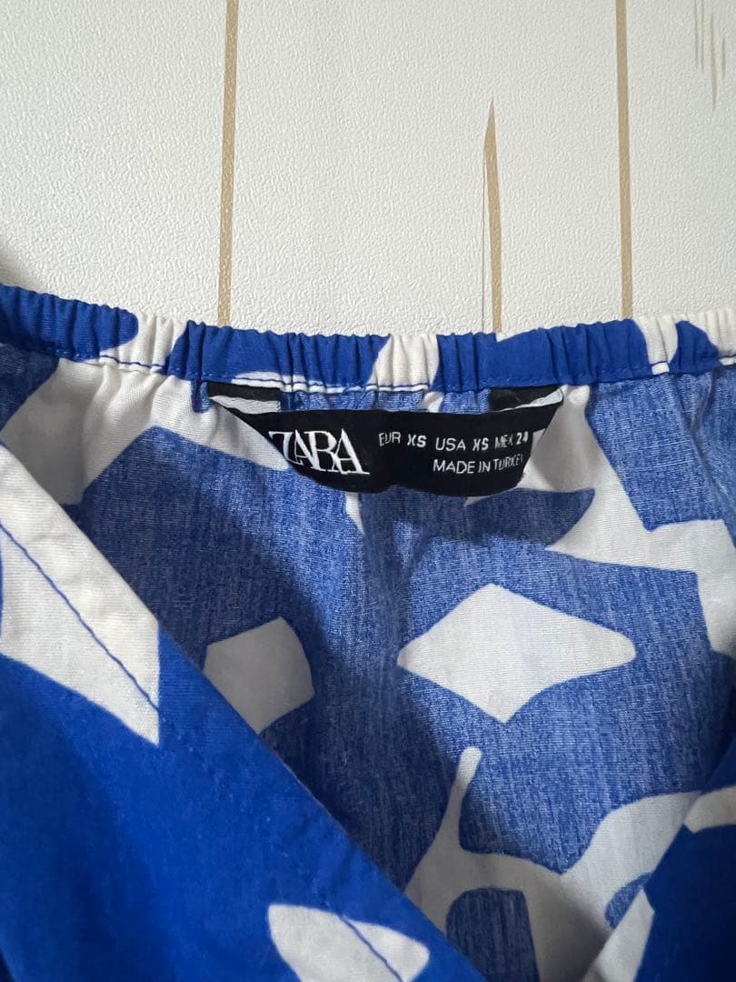 【美品】ZARA パフスリーブワンピース ブルー 総柄 XS（JP S） — image 3