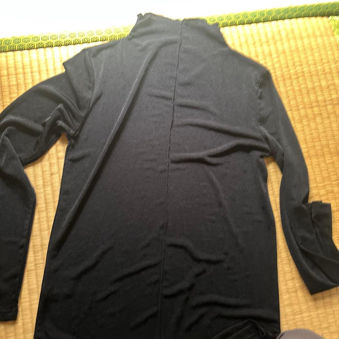 長袖カットソー ブラック Mサイズ — image 2