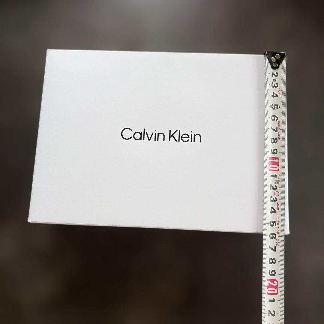【笠山愛様専用】Calvin Klein ショップ袋1枚+ギフトBOX — image 4