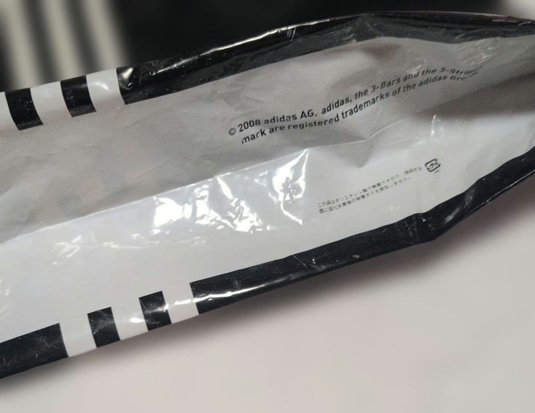 アディダス　ナイロンショップ袋 　大　マチ付 60×50cmくらい 黒 ブラック — image 3