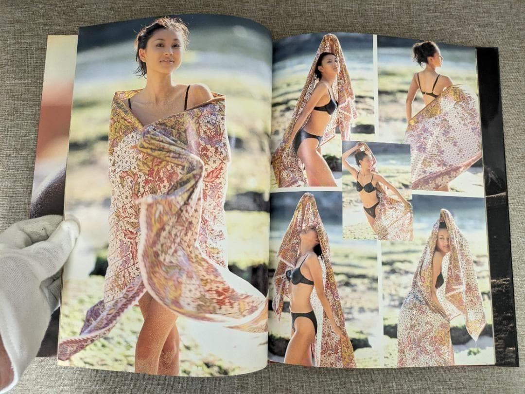 【初版本・無料配送】HARI LAHIR REI’S DAYS 菊川怜写真集 — image 5