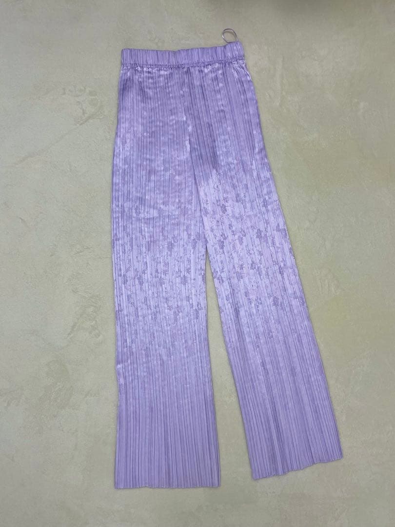 プリーツパンツ　フォルテフォルテ　forte_forte新品　70%OFF！！ — image 2
