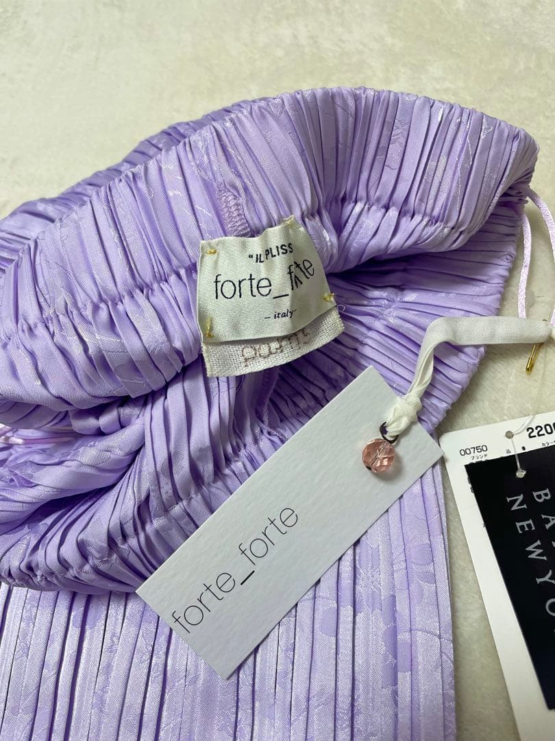 プリーツパンツ　フォルテフォルテ　forte_forte新品　70%OFF！！ — image 4