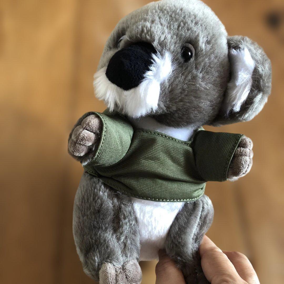 koala ぬいぐるみ オリーブ色Tシャツ付き — image 2
