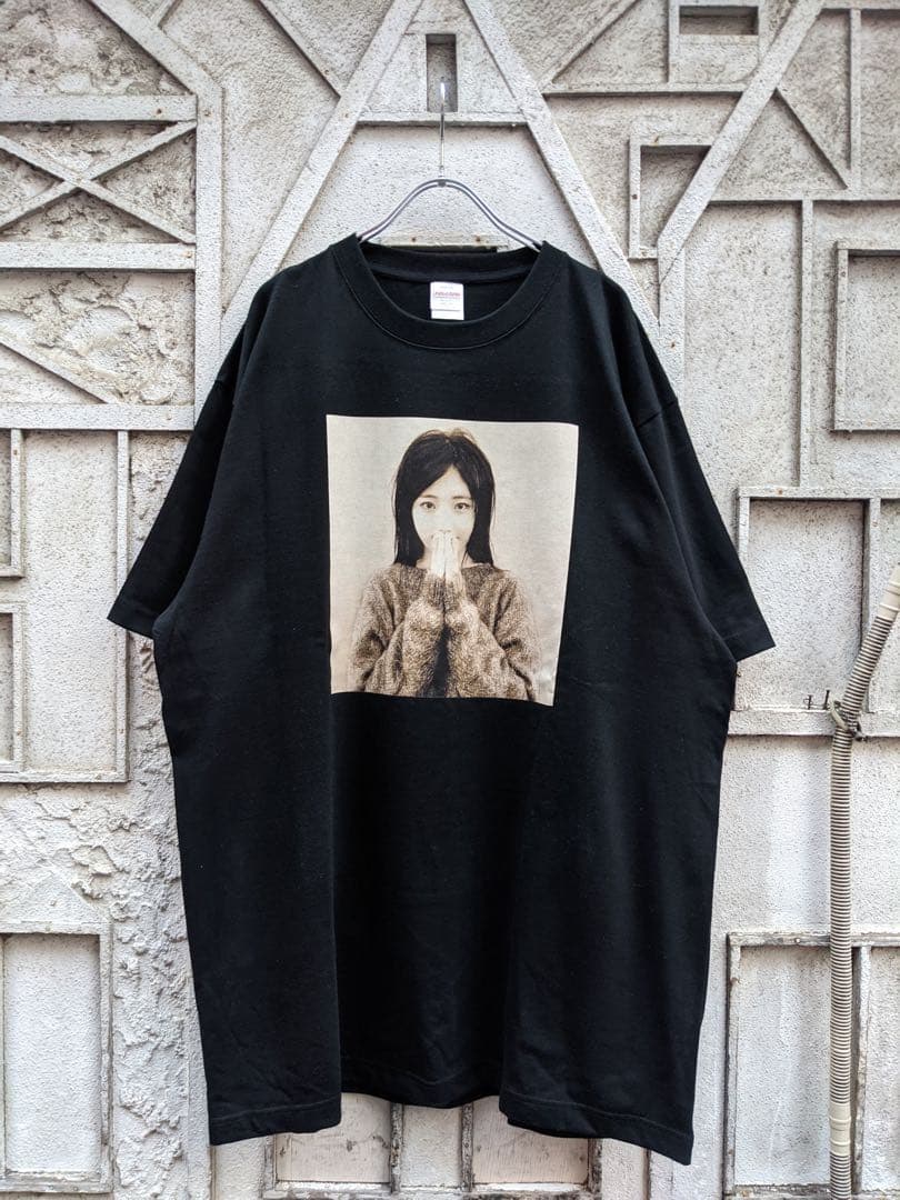 "らん × 深緑" original らん TEE / BLACK らんちゅ — image 2