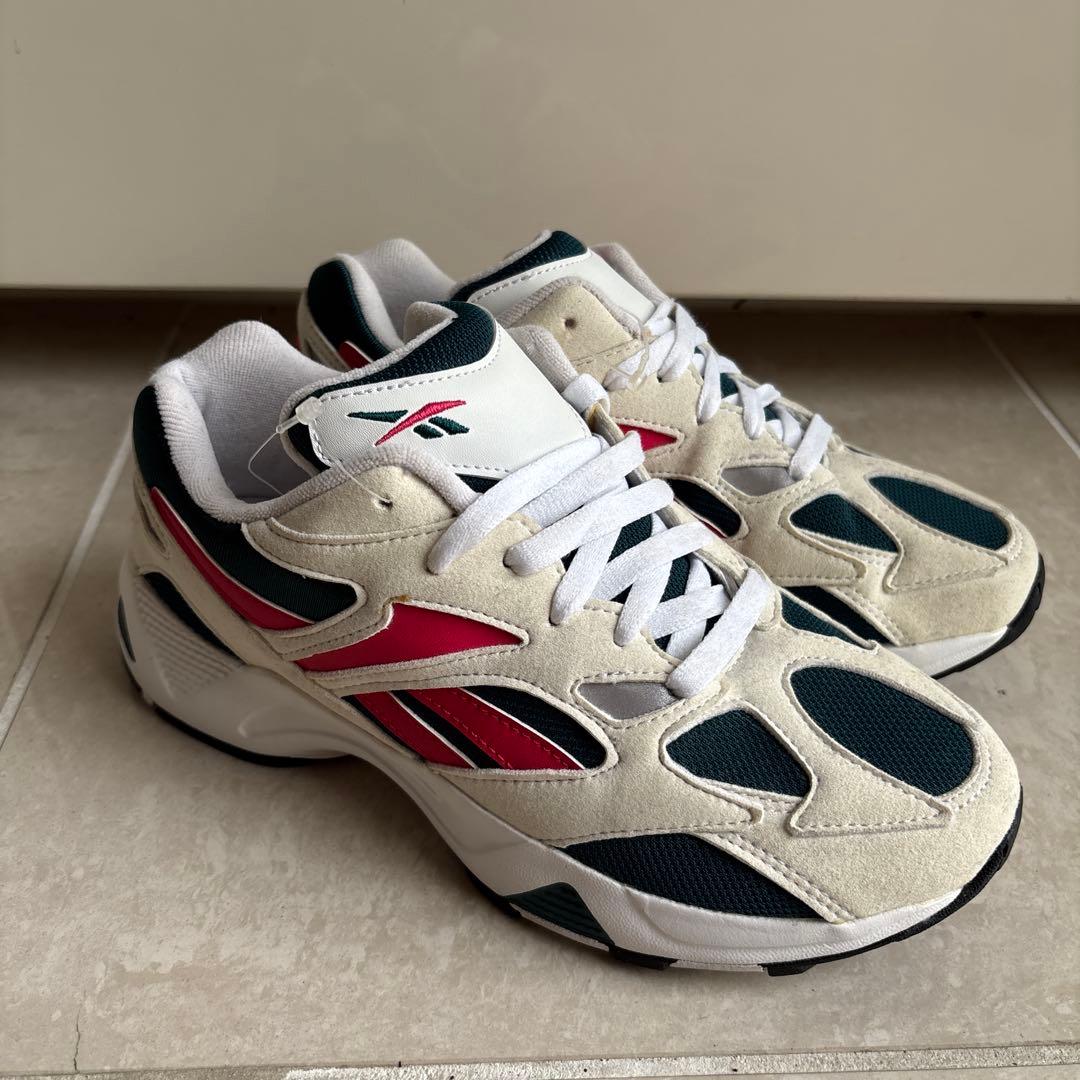 Reebok スニーカー ホワイト グリーン レッド　24cm — image 2