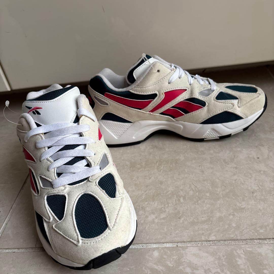 Reebok スニーカー ホワイト グリーン レッド　24cm — image 3