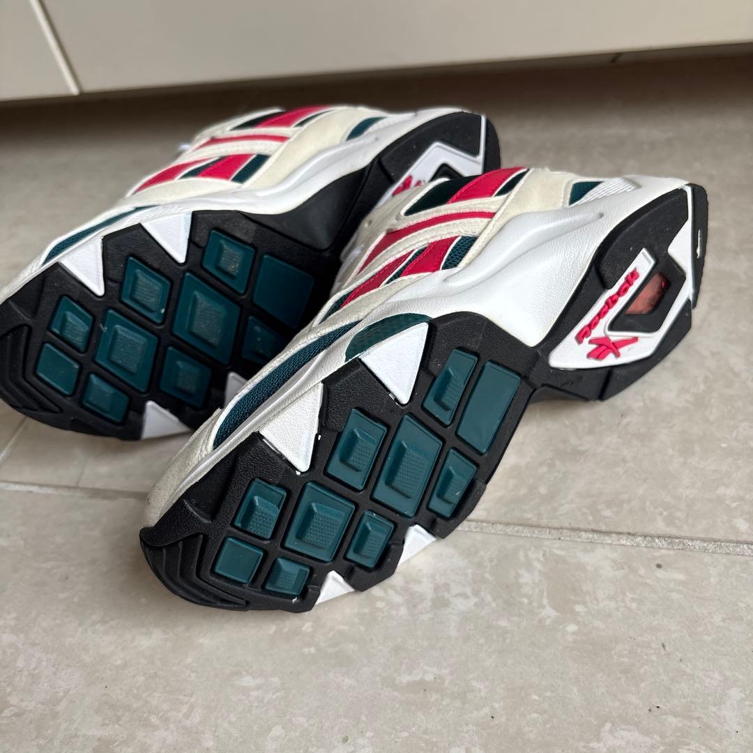 Reebok スニーカー ホワイト グリーン レッド　24cm — image 5