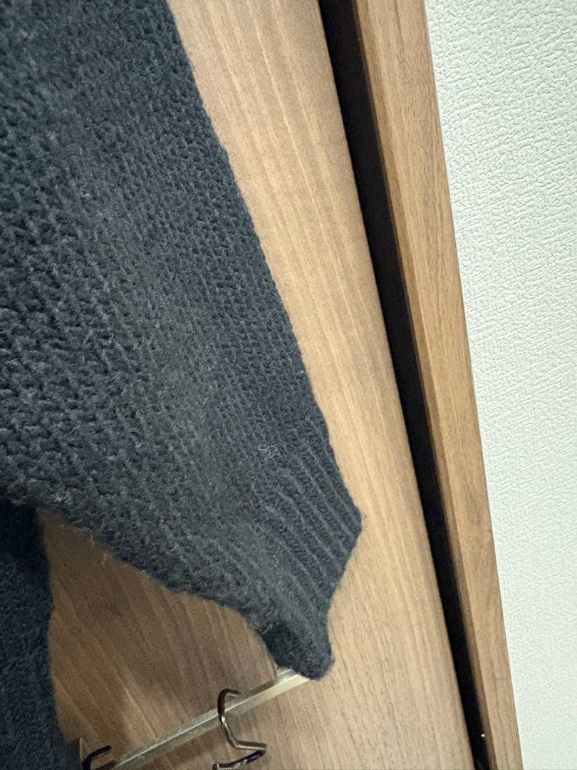 URBANRESEARCH 求心柄　モックネックニット ブラック — image 5