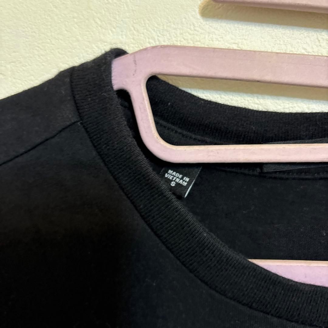 GUESS レインボーロゴ 半袖 Tシャツ ブラックSサイズ — image 3