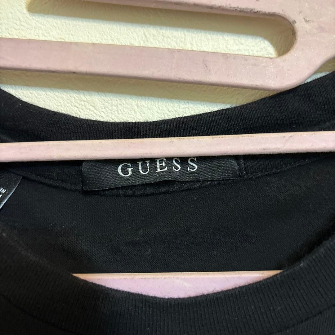 GUESS レインボーロゴ 半袖 Tシャツ ブラックSサイズ — image 4