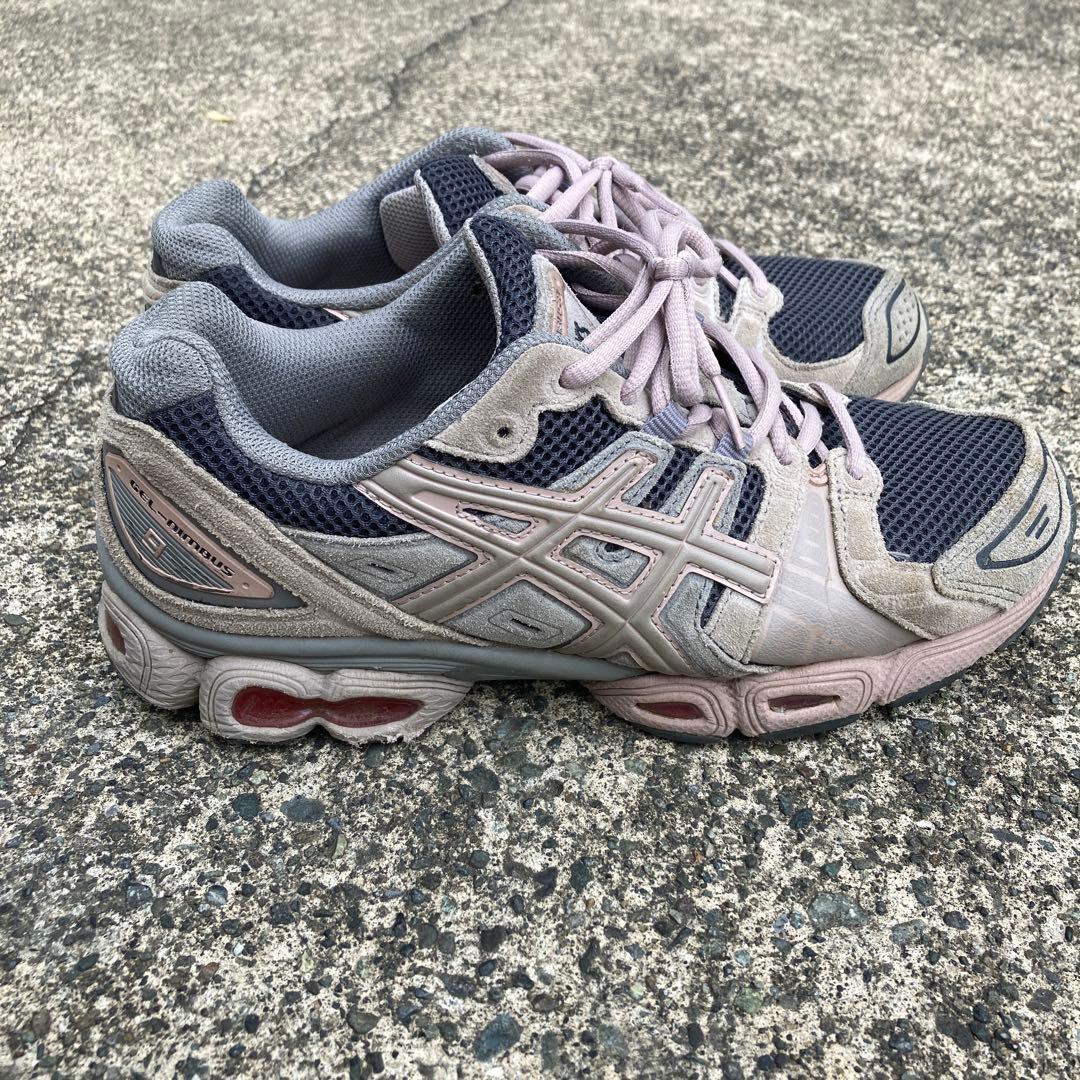 ASICS GEL-NIMBUS 9 スニーカー — image 4