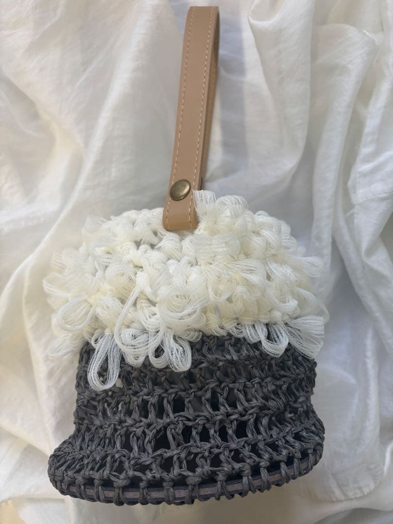フリルハンドバッグ　ハンドメイド — image 3