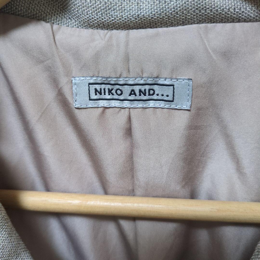 NIKO AND... テーラードジャケット ダブル ベージュ — image 2