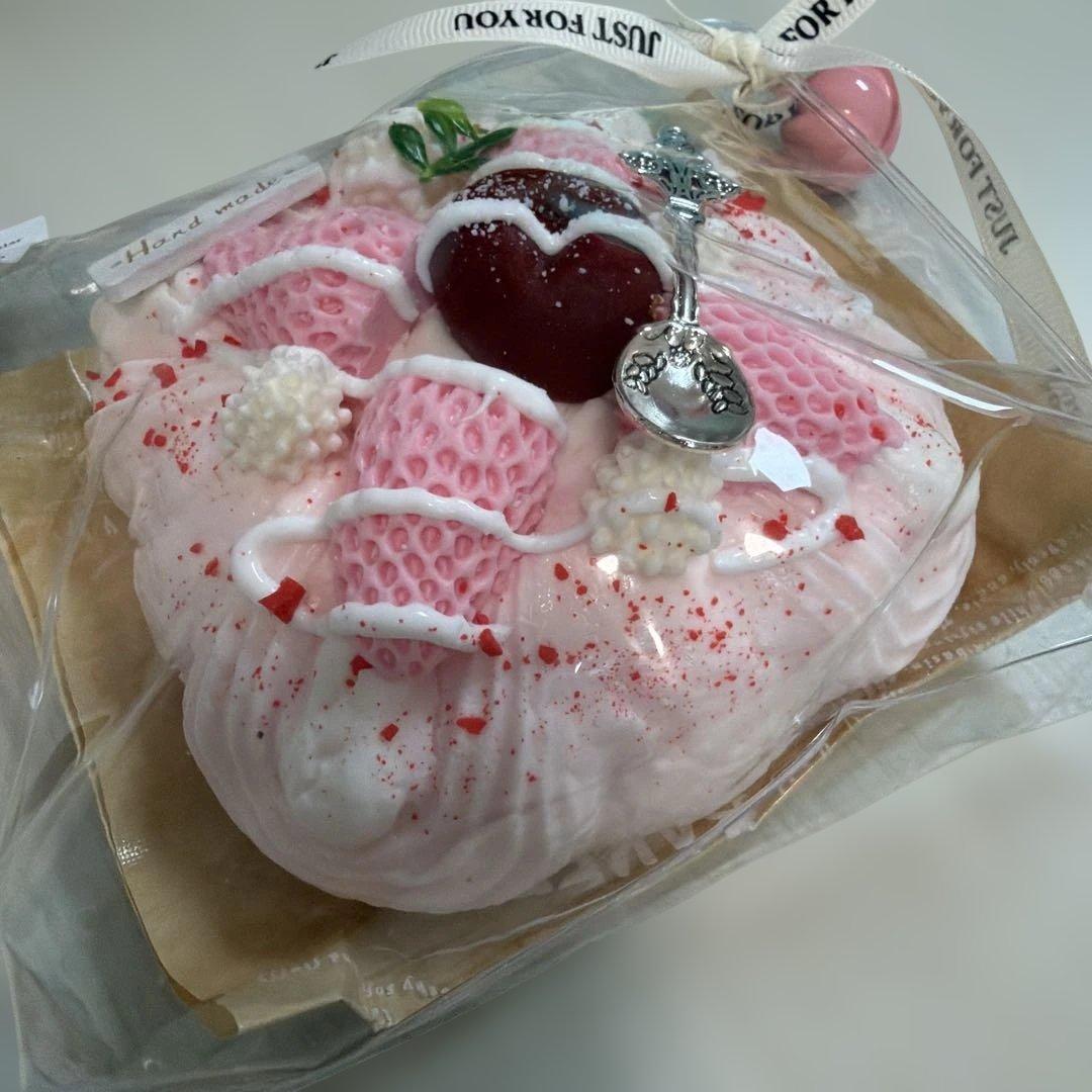 ピンクケーキ　スクイーズ — image 2