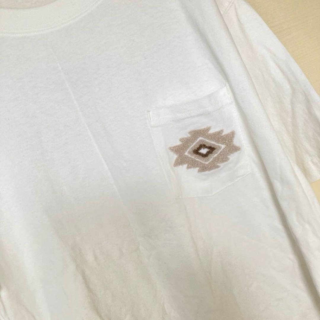 お値下げ。オルテガ　サガラ刺繍ポケットTシャツ — image 2