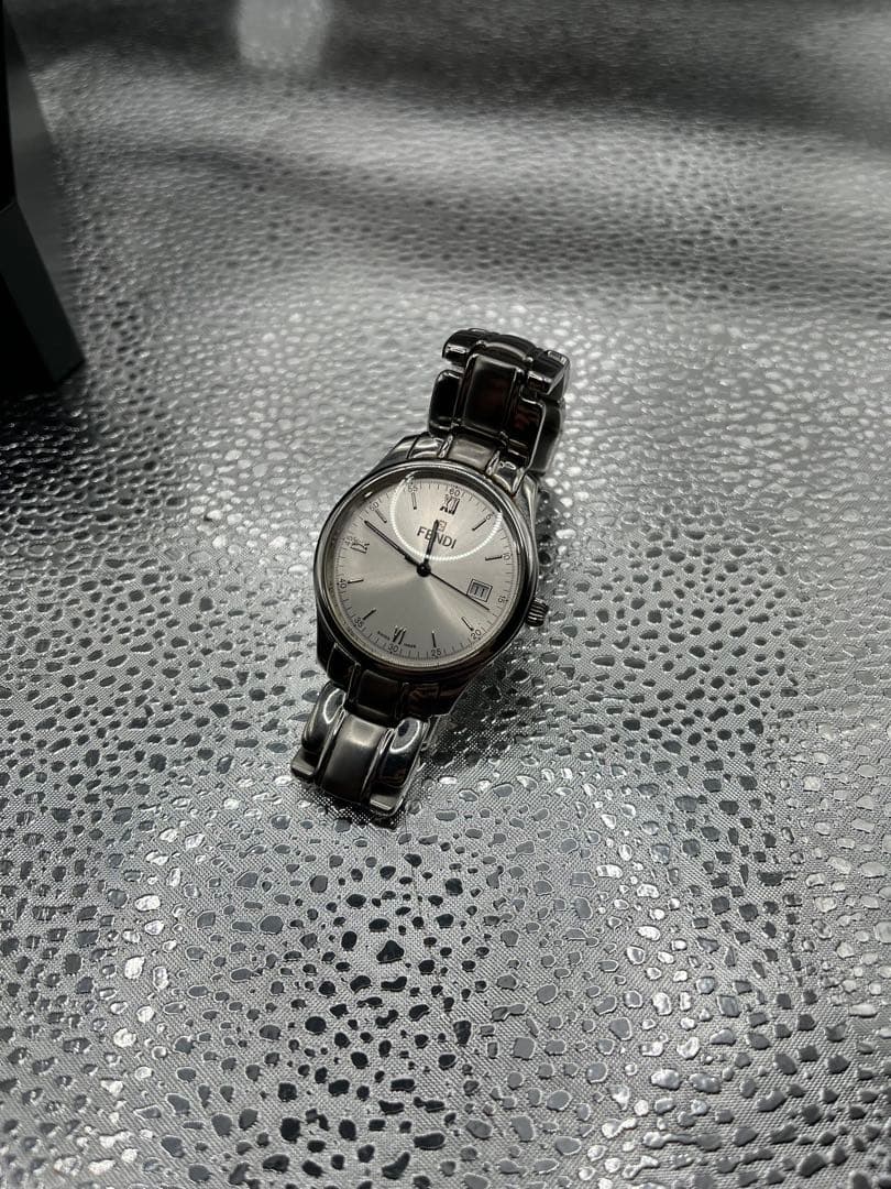 動作確認未　FENDI 腕時計　メンズ — image 4