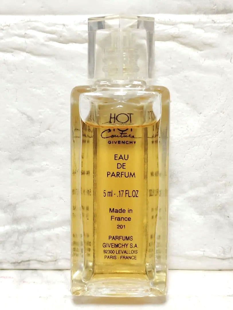 香水　新品　GIVENCHY　ジバンシイ　ホット クチュール　パルファム　5ml — image 2