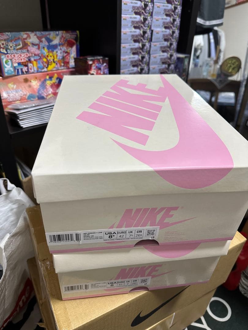 Travis Scott × Nike Air Jordan 1 Retro — image 2