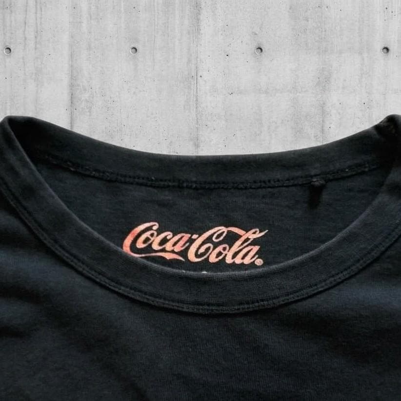【良品】Coca-Cola コカ・コーラ 半袖Tシャツ Mサイズ相当 — image 4